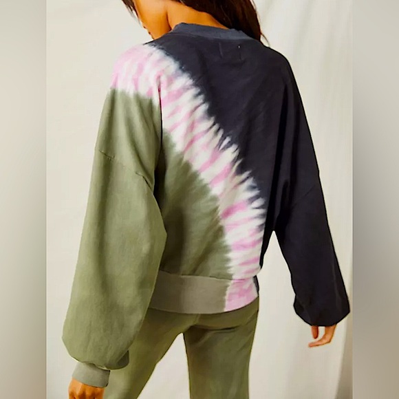 ☃️BOGO50%☃️ 🆕💚PEACH LOVE CA: California Blissful Thoughts Top Sweater SMALL - Picture 8 of 8